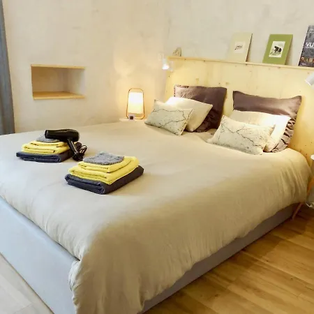 Apartment La Couette Enchantee - Parking -